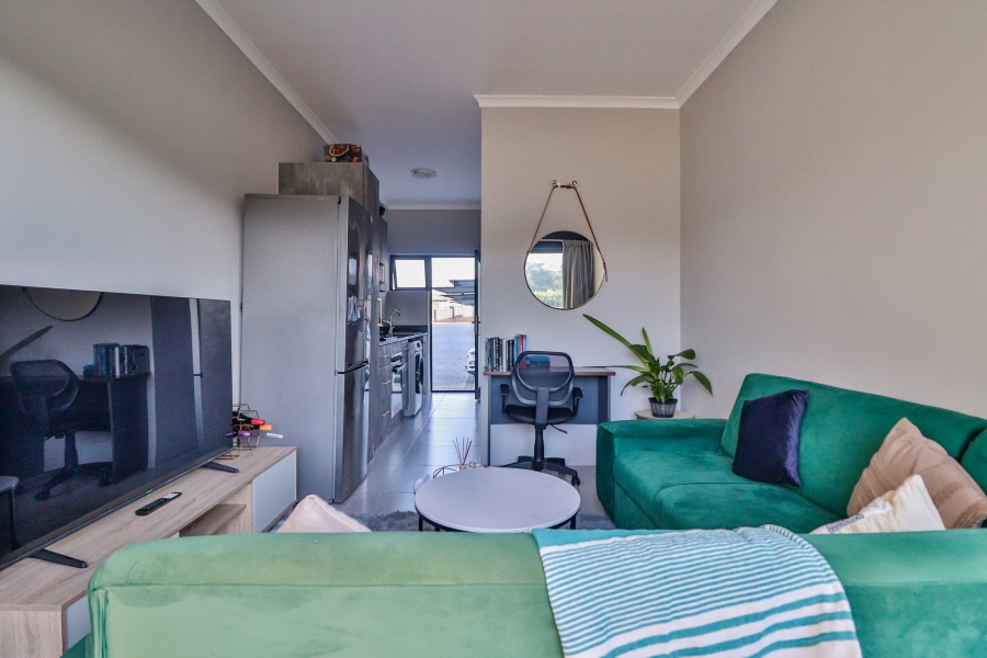 1 Bedroom Property for Sale in Overbaakens Eastern Cape